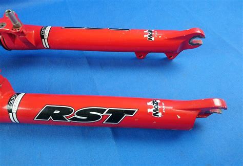 RST Mozo Front Shock .